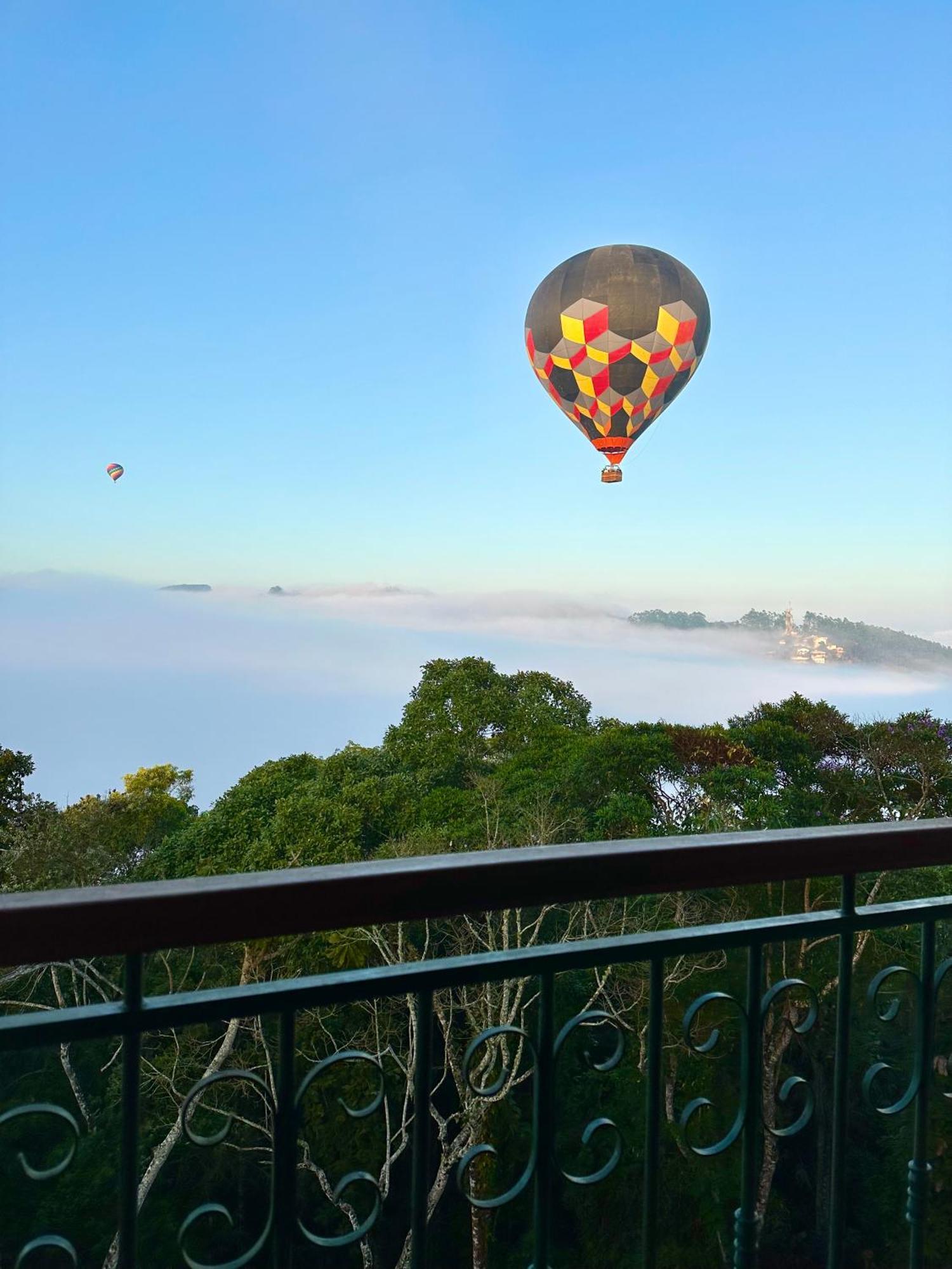 Suite Vista Azul - Frente Para Pedra Azul Pedra Azul  Zewnętrze zdjęcie