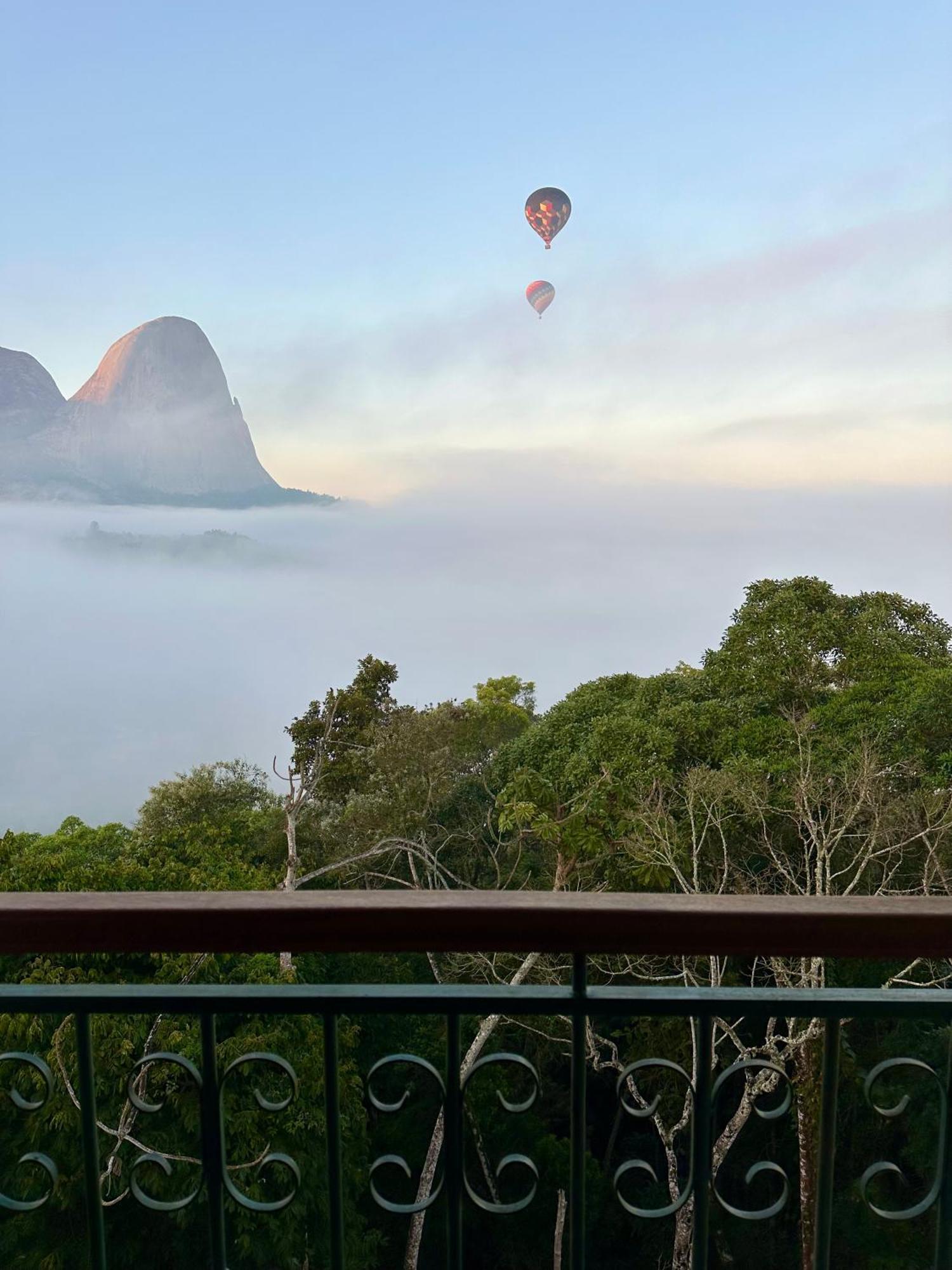 Suite Vista Azul - Frente Para Pedra Azul Pedra Azul  Zewnętrze zdjęcie